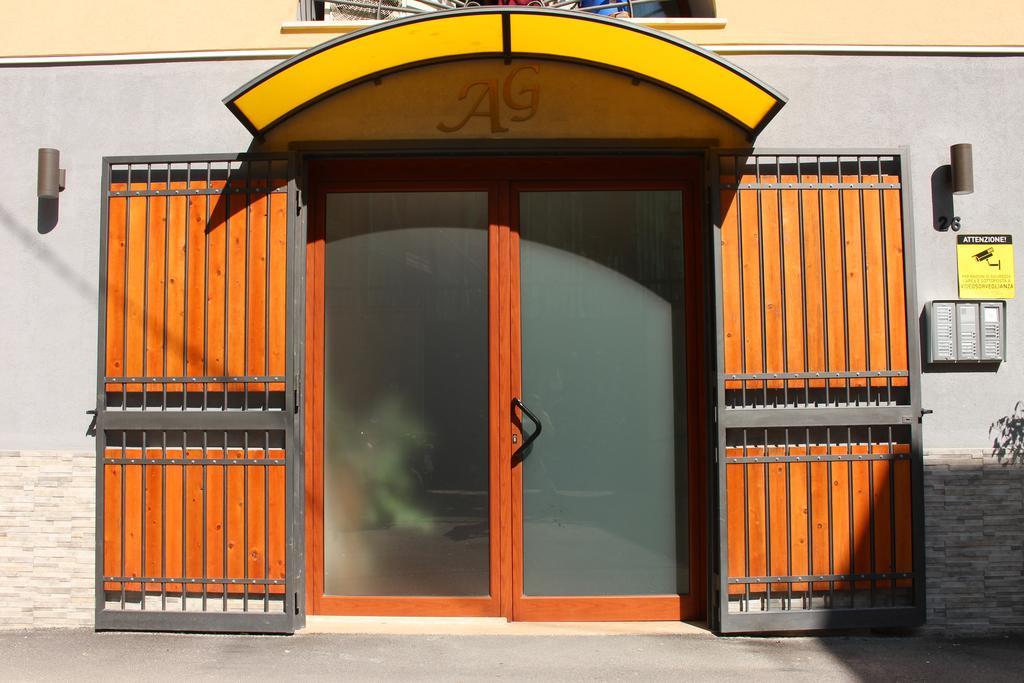 Ferienwohnung Pirtuso Del Porto Palermo Exterior foto